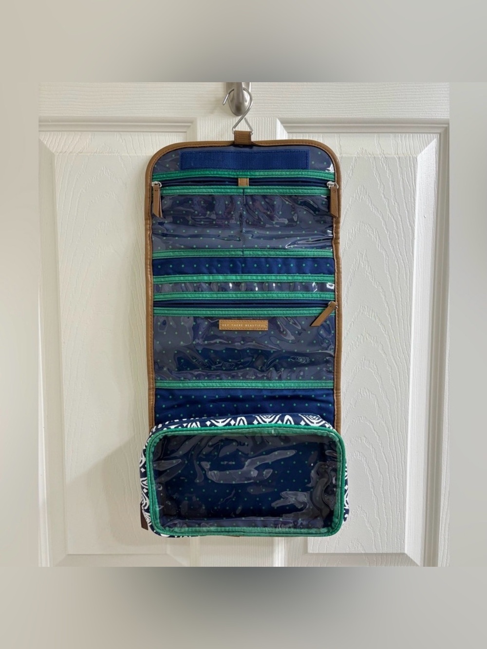 Stella & Dot Navy Green and White Patterned Cosmetic Travel Bag.